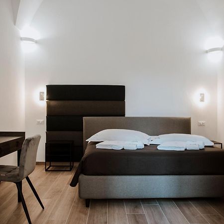 Signuria Dimora Esclusiva Bed & Breakfast Lecce Eksteriør bilde